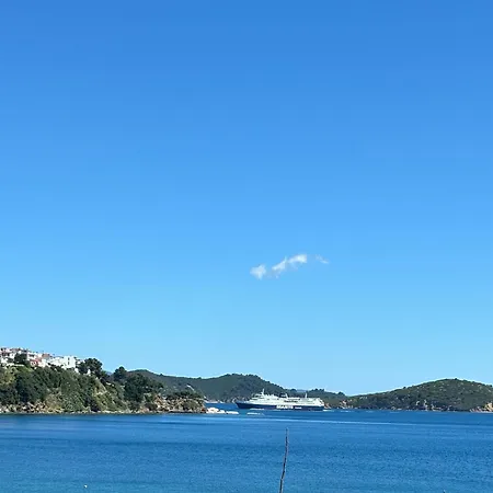 Hotel Angeliki *