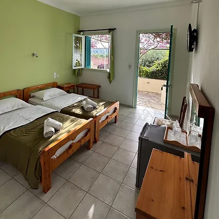 Angeliki * Megali Ammos (Skiathos)