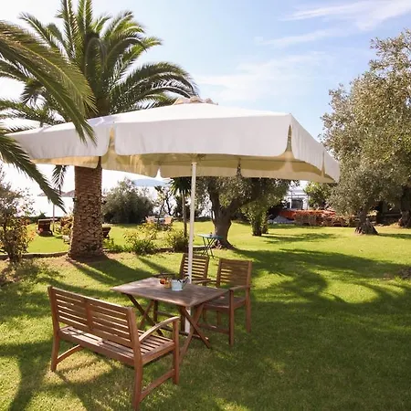 Hotel Angeliki *