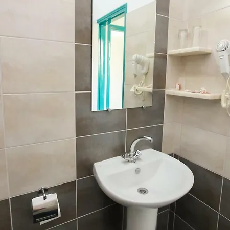 Angeliki * Megali Ammos (Skiathos)